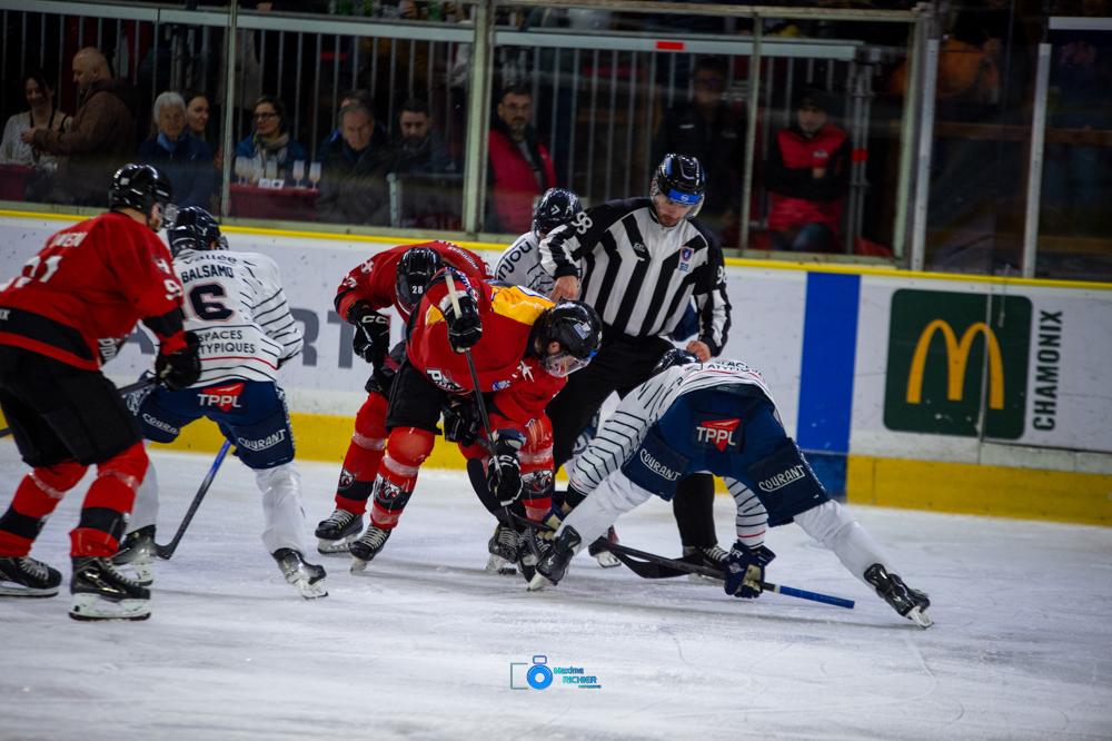 Chamonix  1 - 5 Angers 