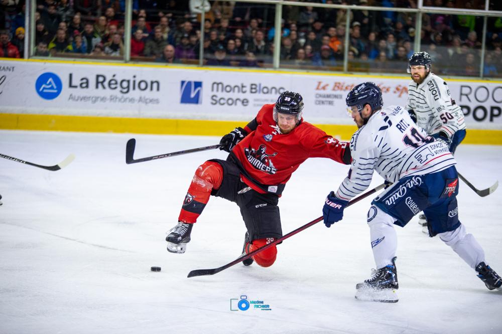 Chamonix  1 - 5 Angers 