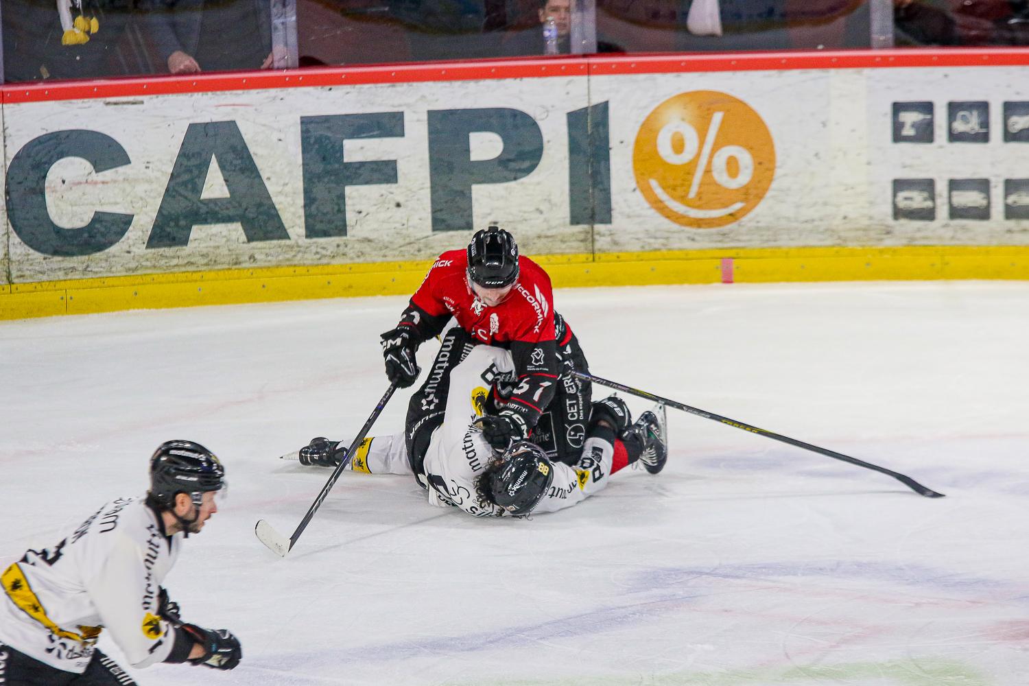 Amiens  0 - 2 Rouen