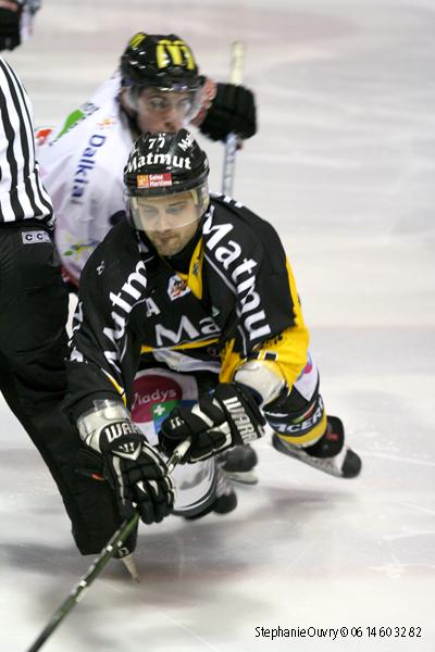 Rouen 10 - 3 Amiens 
