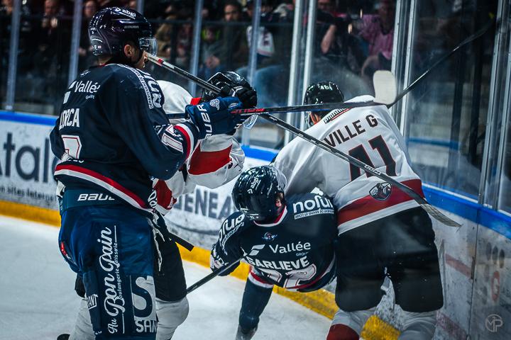 Angers  1 - 2 Chamonix 