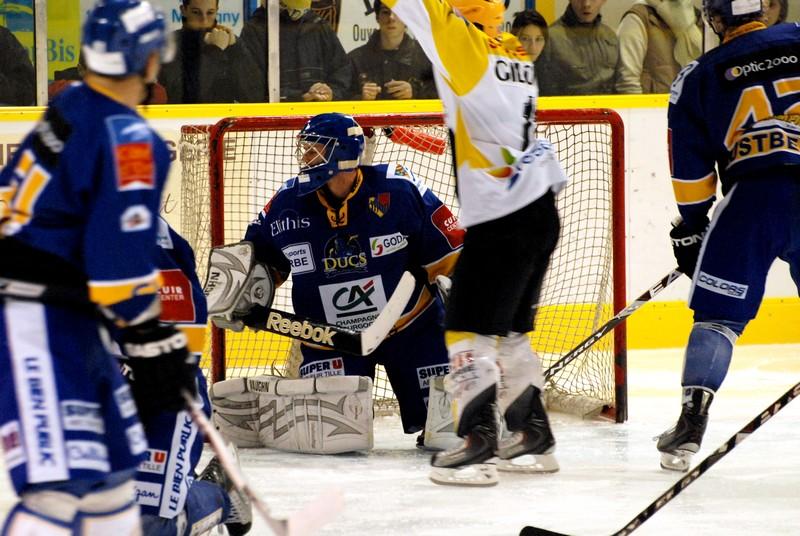 Dijon  3 - 6 Strasbourg 
