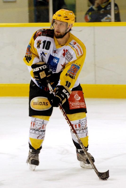 Dijon  3 - 6 Strasbourg 
