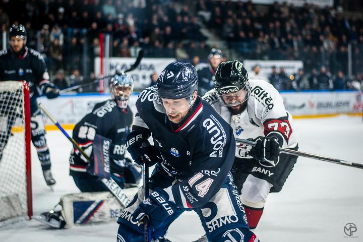 Angers  4 - 3 Bordeaux