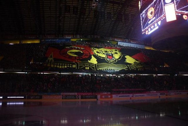 Photo hockey match Bern - Fribourg le 14/03/2025