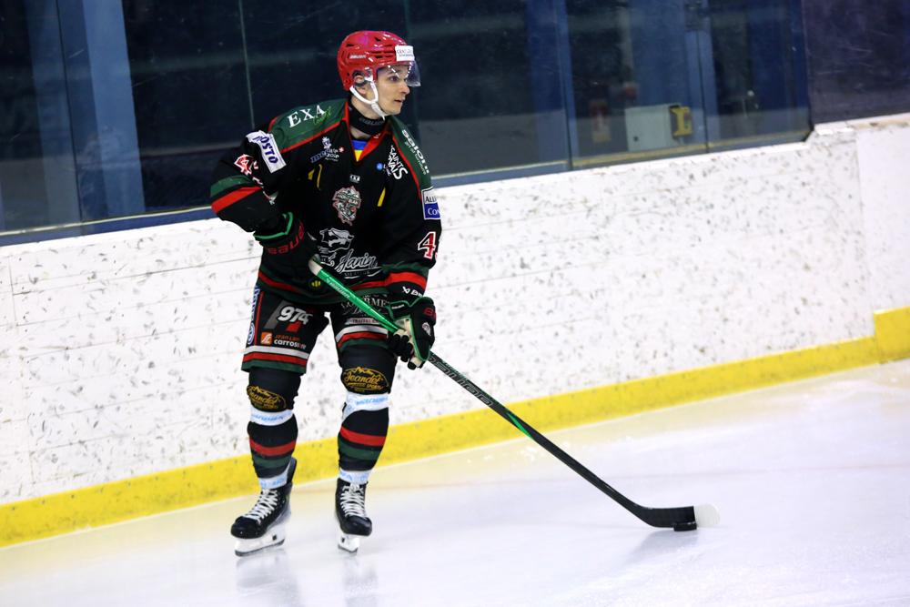 Mont-Blanc 3 - 2 Neuilly/Marne