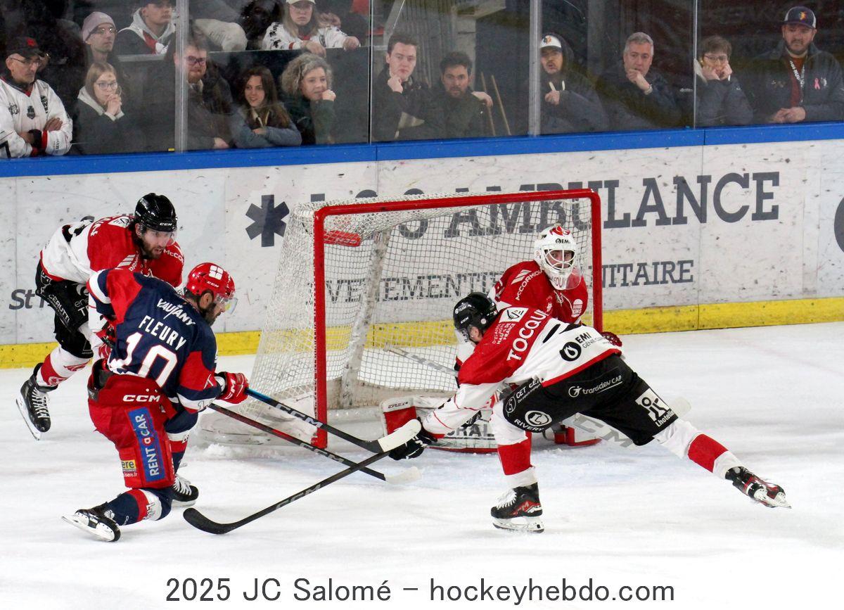 Grenoble  3 - 0 Amiens 