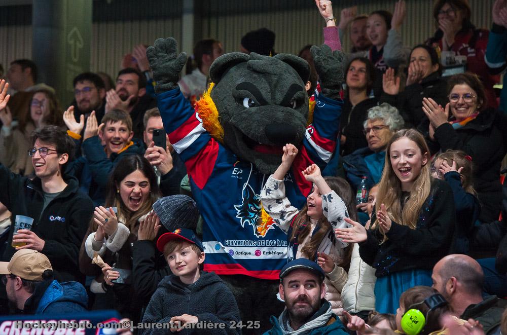 Grenoble  3 - 0 Amiens 