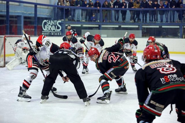 Photo hockey match Mont-Blanc - Neuilly/Marne le 16/03/2025