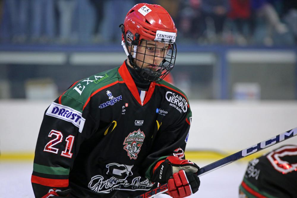 Mont-Blanc 1 - 0 Neuilly/Marne