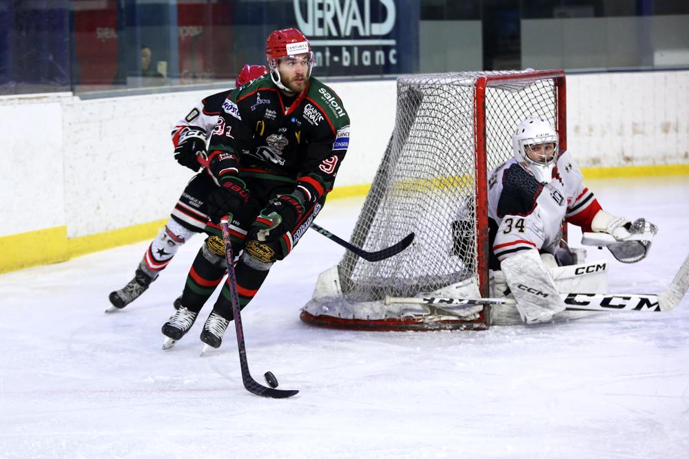 Mont-Blanc 1 - 0 Neuilly/Marne