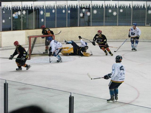 Photo hockey match Besançon - Dijon II le 14/11/2009