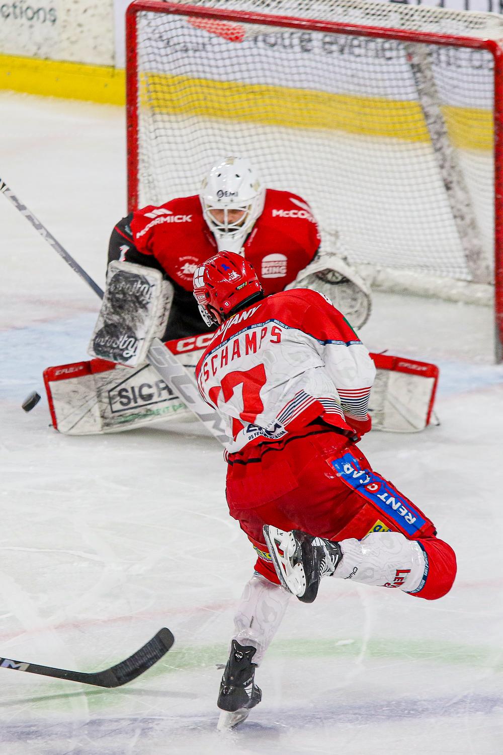 Amiens  3 - 5 Grenoble 