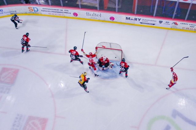 Photo hockey match Amiens  - Grenoble  le 19/03/2025