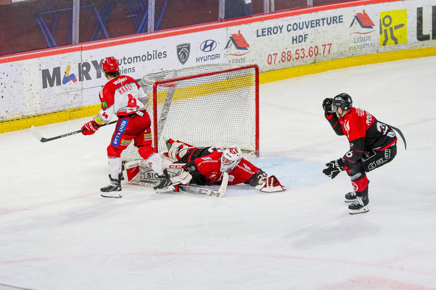 Amiens  1 - 7 Grenoble 