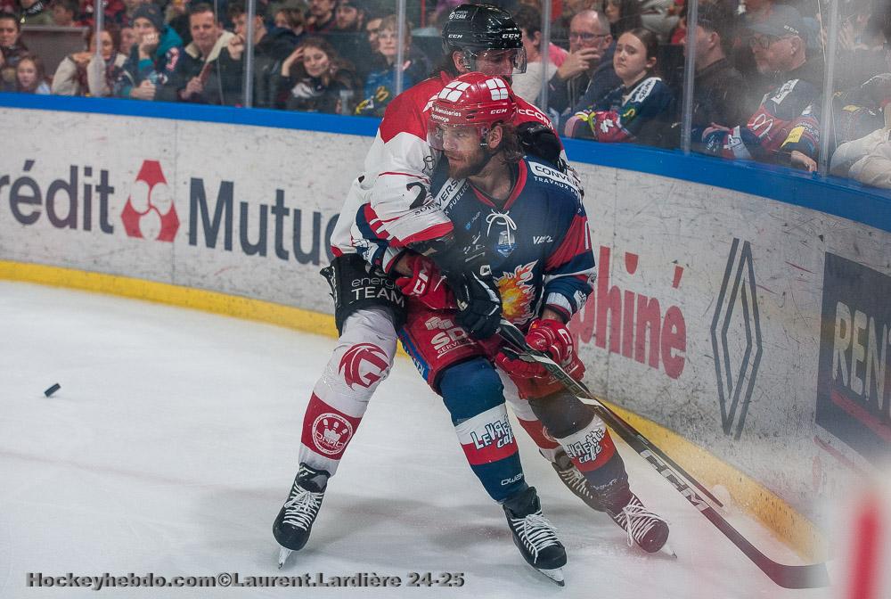 Grenoble  3 - 2 Amiens 