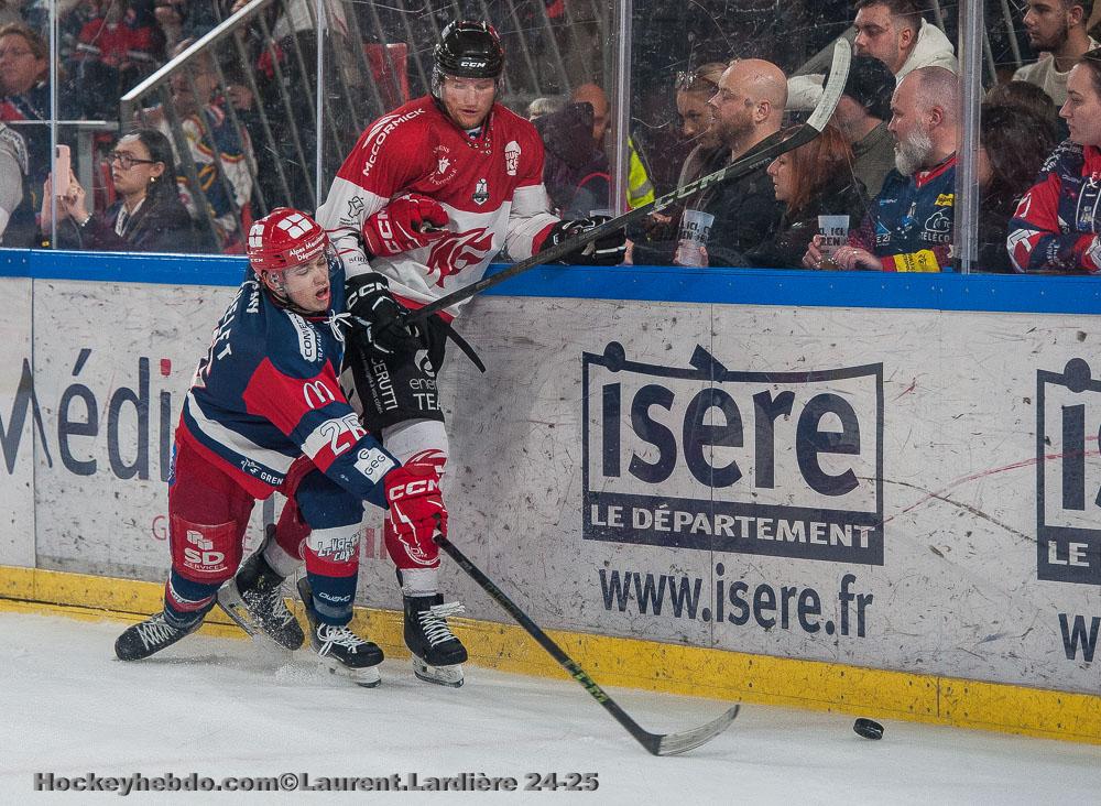Grenoble  3 - 2 Amiens 