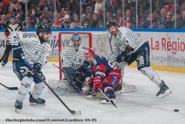 Photo hockey match Grenoble  - Angers  le 29/03/2025