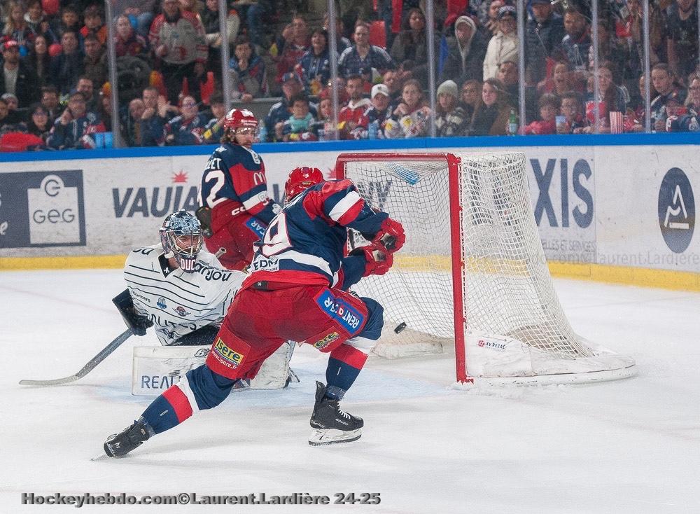 Grenoble  4 - 0 Angers 