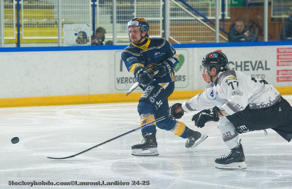 Villard-de-Lans 2 - 0 Brest 
