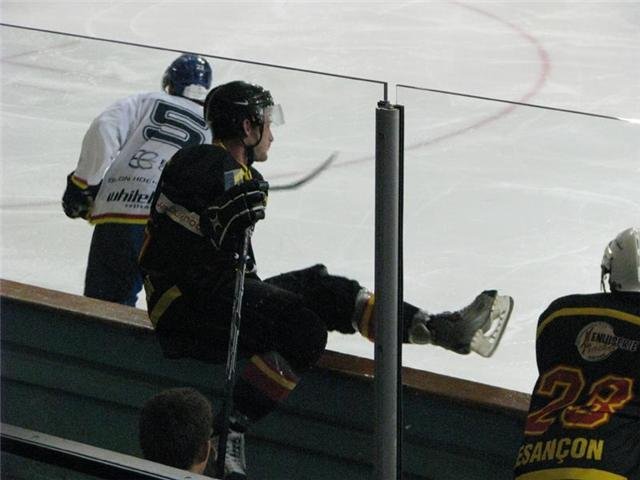 Photo hockey match Besançon - Dijon II le 14/11/2009