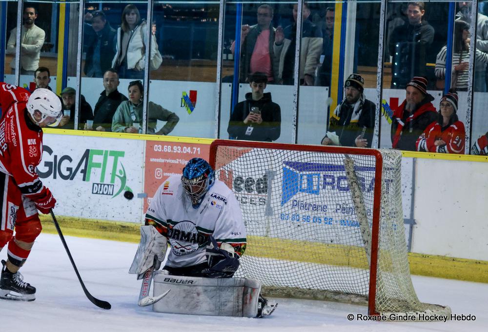 Dijon  0 - 4 Anglet II