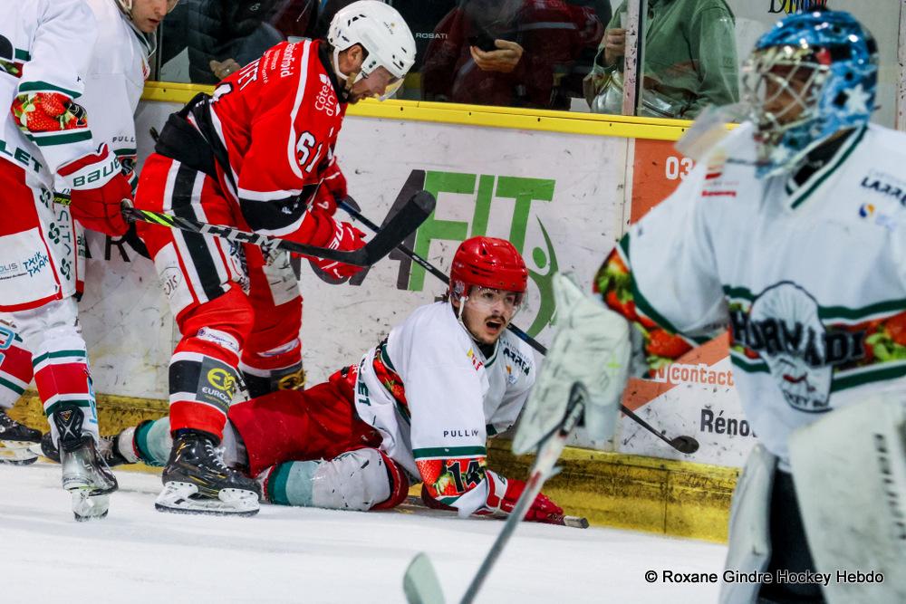 Dijon  0 - 4 Anglet II