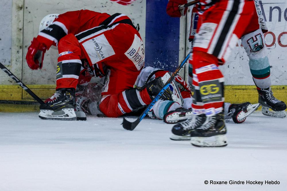 Dijon  0 - 4 Anglet II