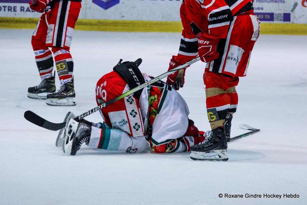 Dijon  0 - 4 Anglet II