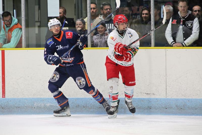 Clermont-Ferrand 6 - 4 Anglet II