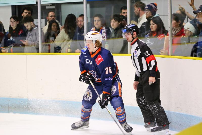 Clermont-Ferrand 6 - 4 Anglet II