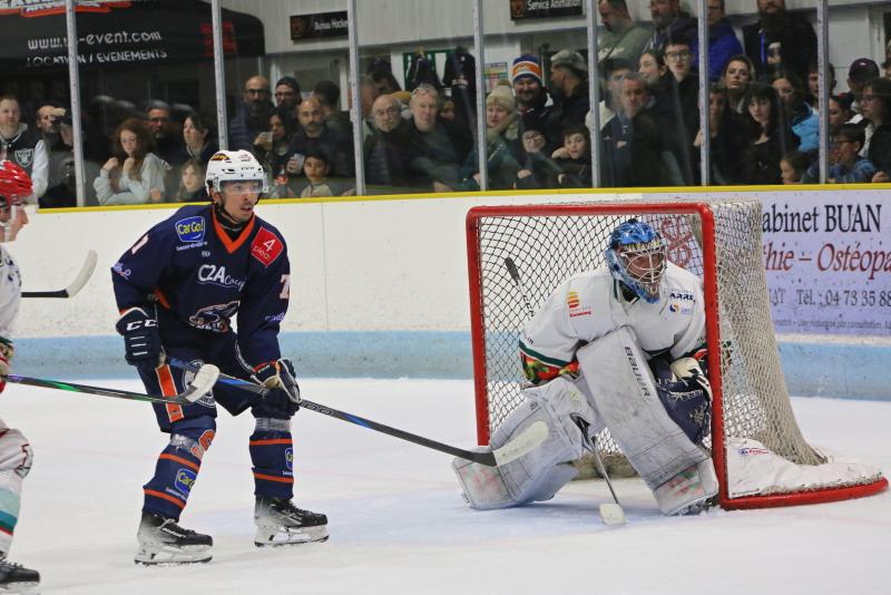 Clermont-Ferrand 6 - 4 Anglet II