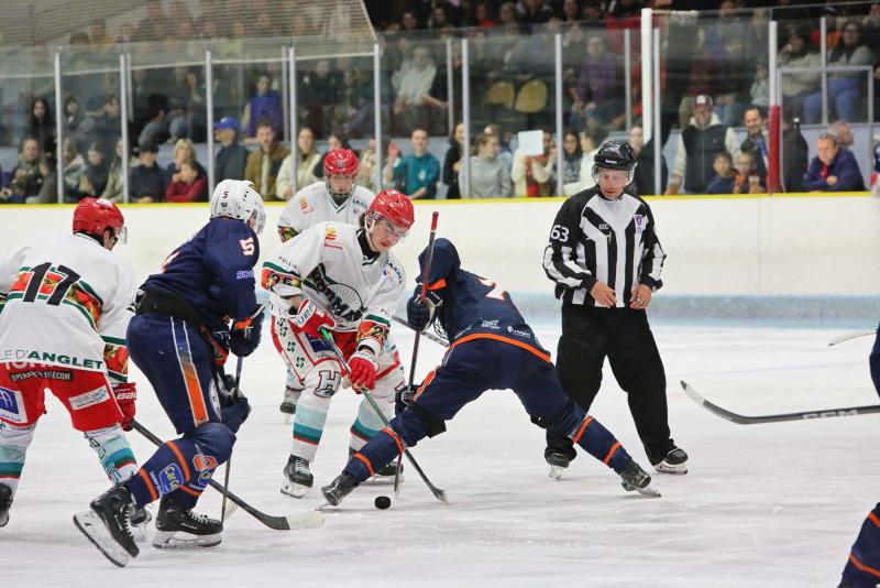 Clermont-Ferrand 6 - 4 Anglet II