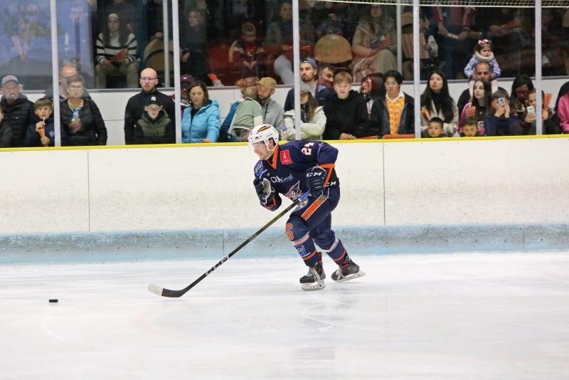 Clermont-Ferrand 6 - 4 Anglet II