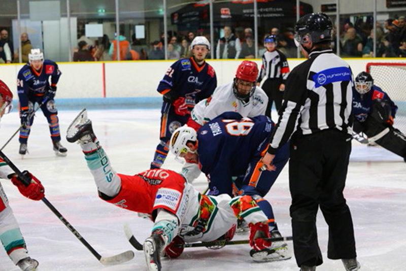 Clermont-Ferrand 6 - 4 Anglet II