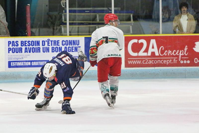 Clermont-Ferrand 6 - 4 Anglet II