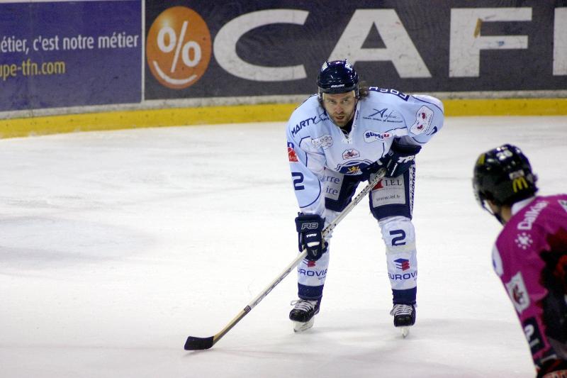 Amiens  2 - 5 Angers 