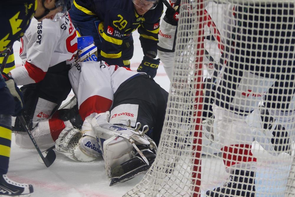 Switzerland 1 - 2 Sweden