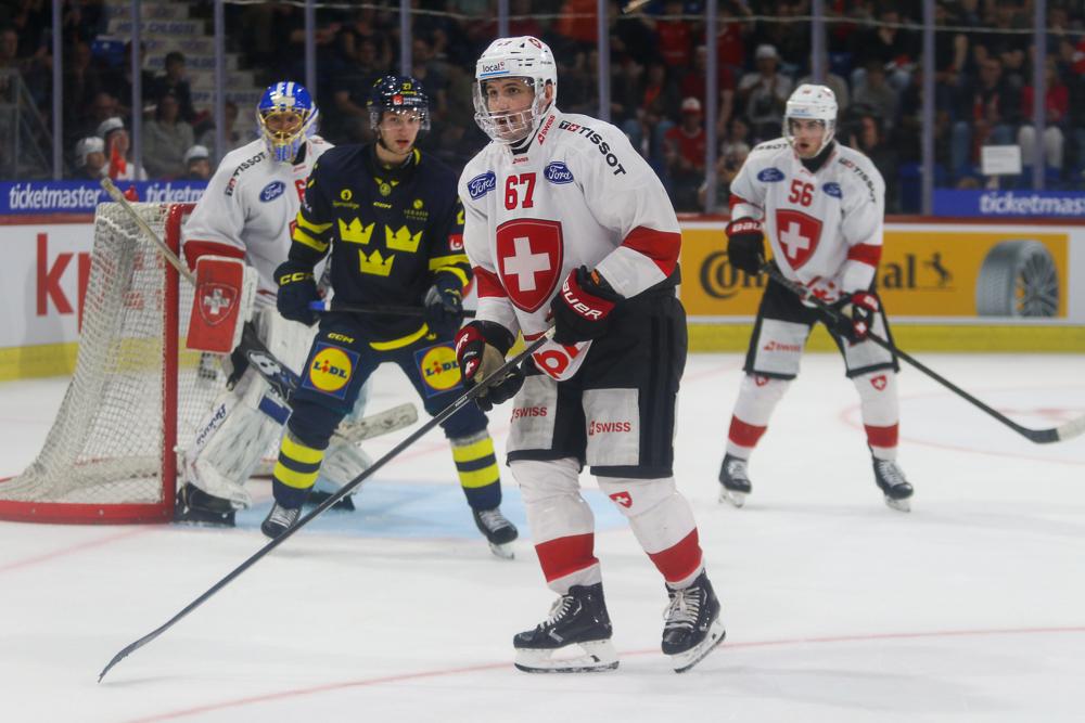 Switzerland 1 - 2 Sweden