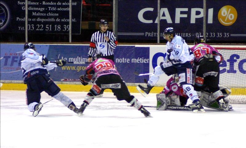 Amiens  2 - 5 Angers 
