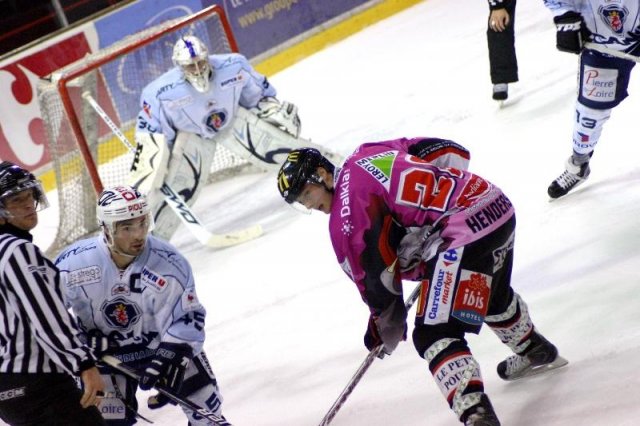 Photo hockey match Amiens  - Angers  le 14/11/2009