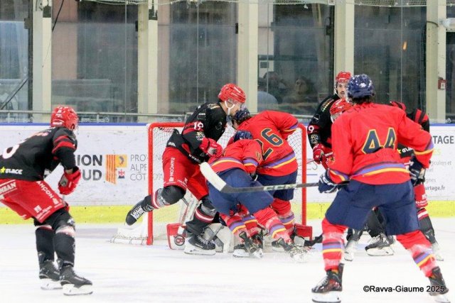 Photo hockey match Nice - Briançon  le 22/08/2025