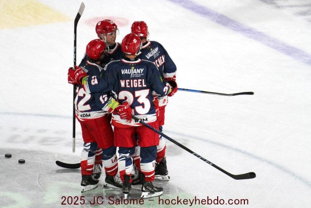 Photo hockey match Grenoble  - Chamonix  le 23/08/2025