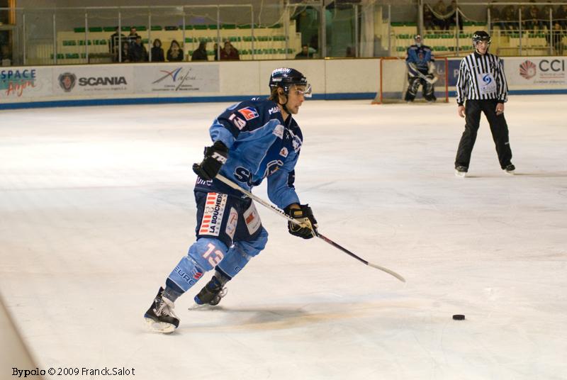 Angers  6 - 4 Strasbourg 