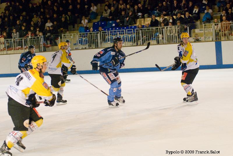 Angers  6 - 4 Strasbourg 