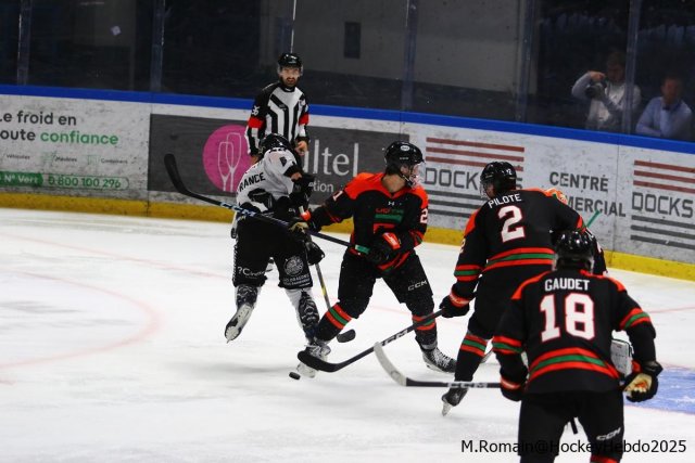 Photo hockey match Rouen - Trois-Rivières le 23/08/2025