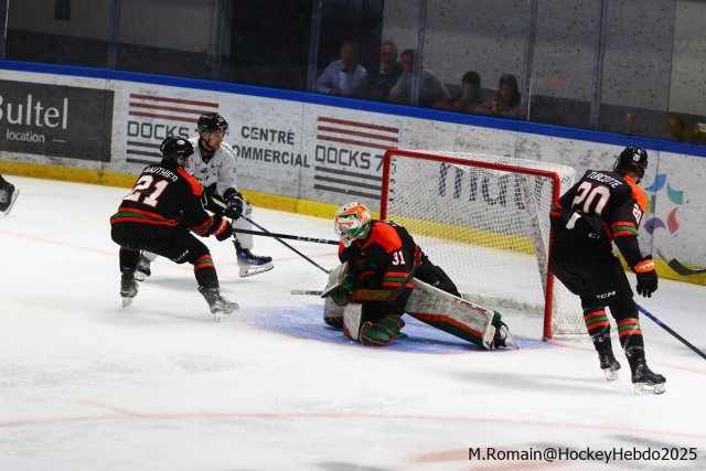 Photo hockey match Rouen - Trois-Rivières le 23/08/2025