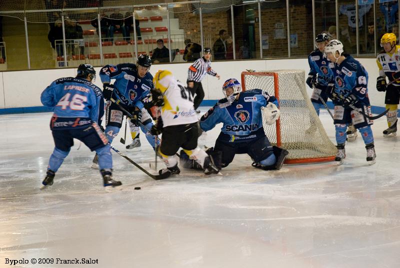Angers  6 - 4 Strasbourg 