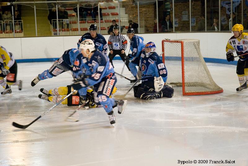 Angers  6 - 4 Strasbourg 