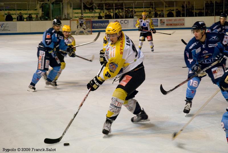 Angers  6 - 4 Strasbourg 